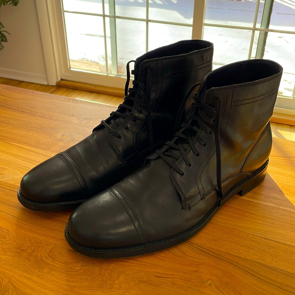 Cole Haan “Air Harrison” men’s black leather lace-up ankle boots — size US 10.5